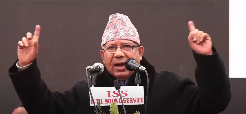 मदन भण्डारीलाई बिर्सिएर ओलीले पशुपतिनाथको मन्त्र जप्न थाल्नुभएको छ :  माधव नेपाल